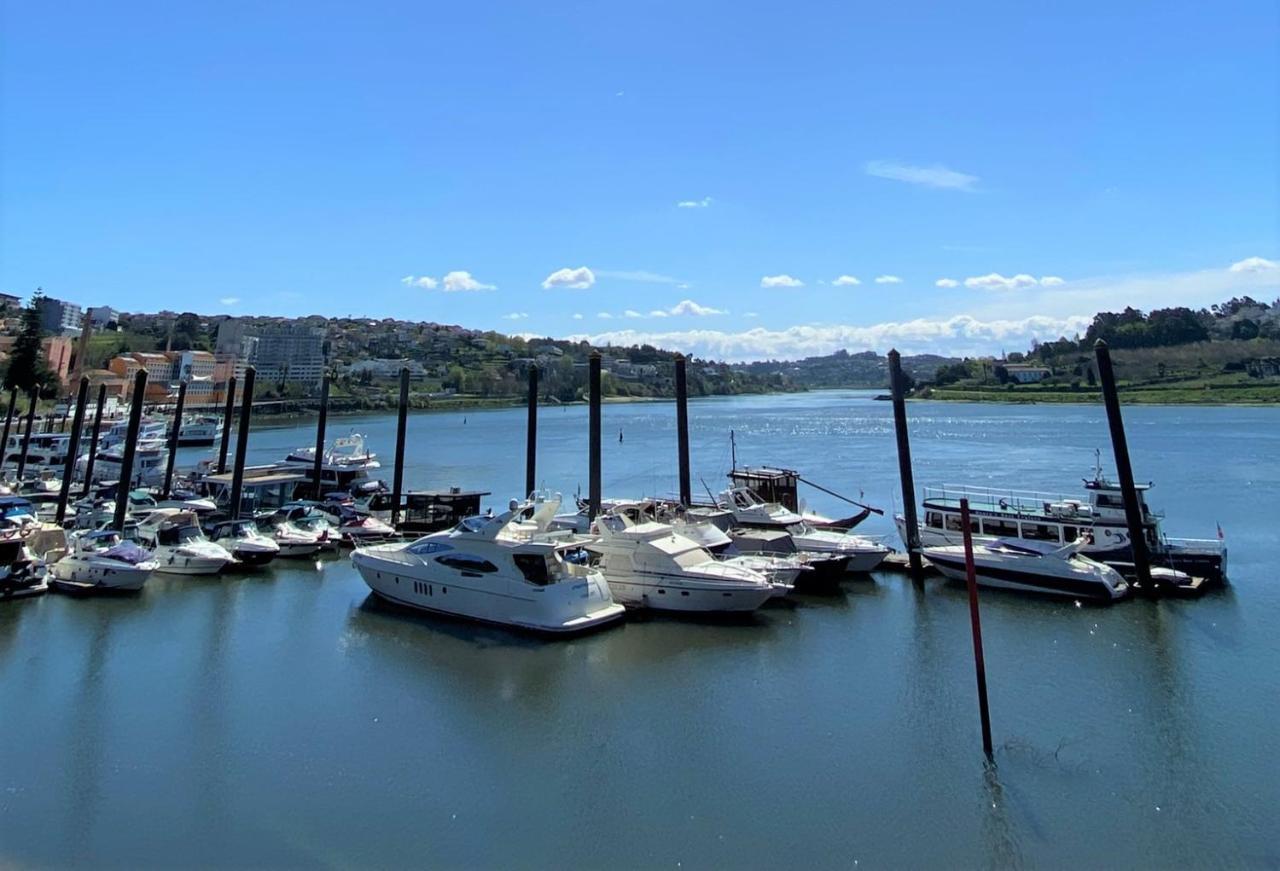 Riverfront Haven Family'S Choice With Free Garage Porto Eksteriør bilde